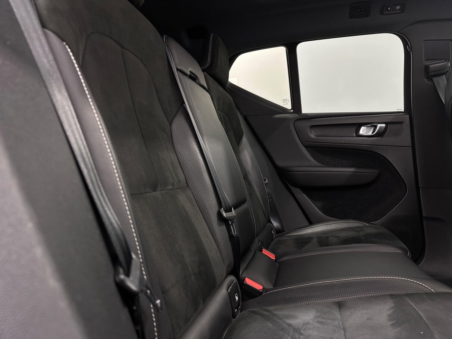 Used Volvo XC40 2018 for sale - 77993376: Photo 45