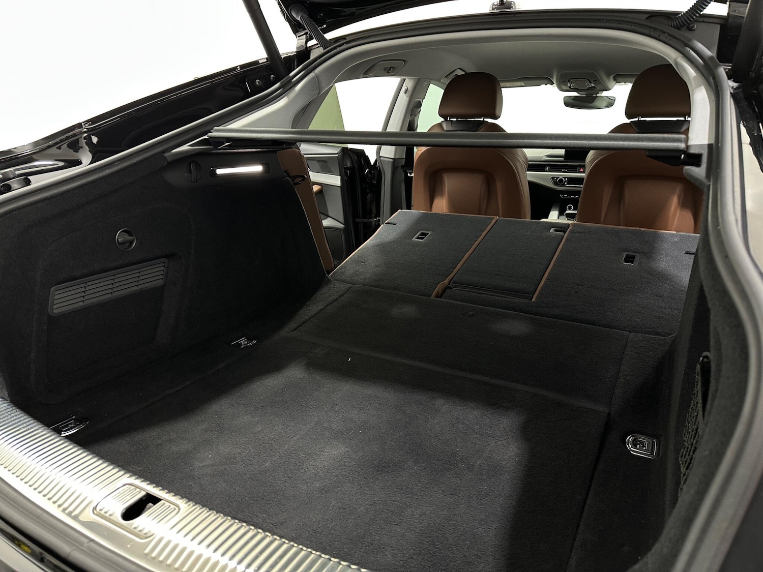 Used Audi A5 2020 for sale - 78086224: Photo 47