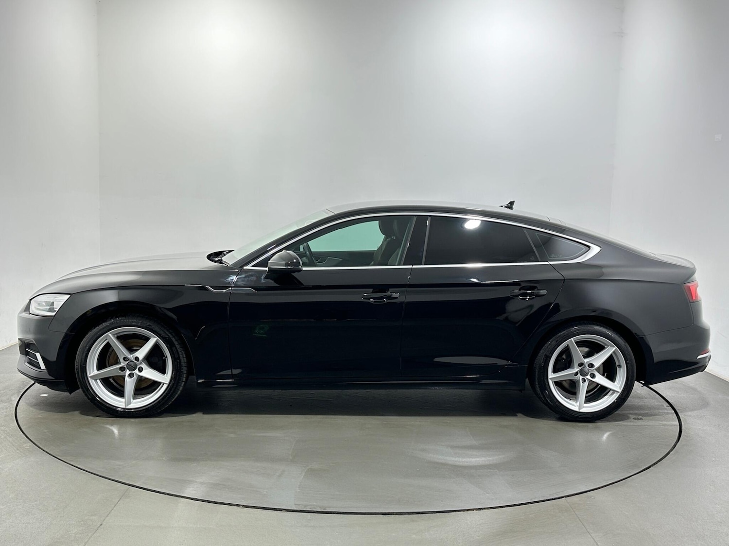 Used Audi A5 2020 for sale - 78086224: Photo 5