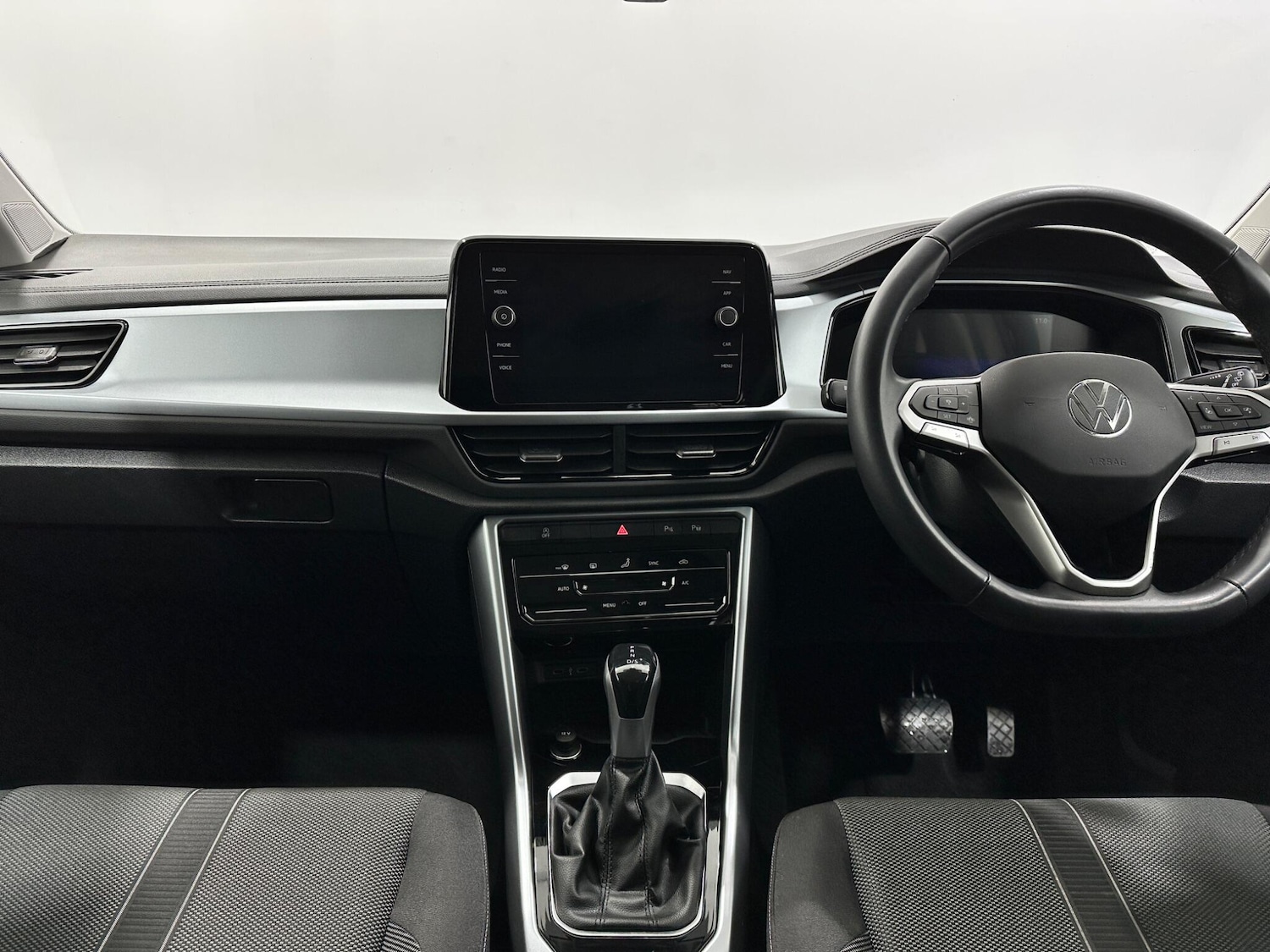 Used Volkswagen T-Roc 2022 for sale - 77633322: Photo 20