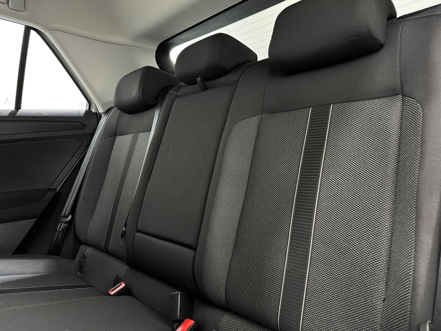 Used Volkswagen T-Roc 2022 for sale - 77633322: Photo 39