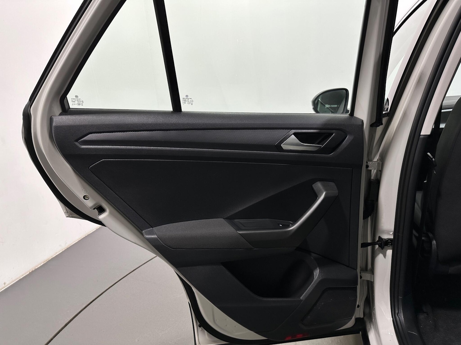 Used Volkswagen T-Roc 2022 for sale - 77633322: Photo 41