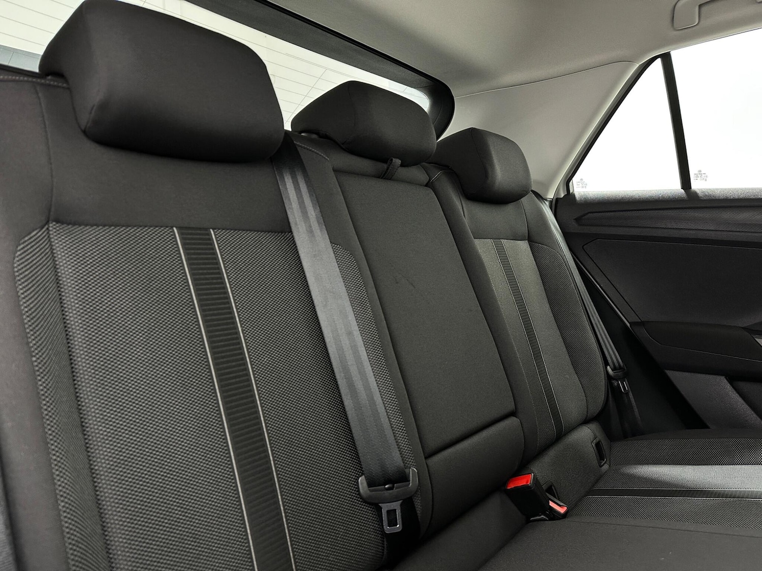 Used Volkswagen T-Roc 2022 for sale - 77633322: Photo 43