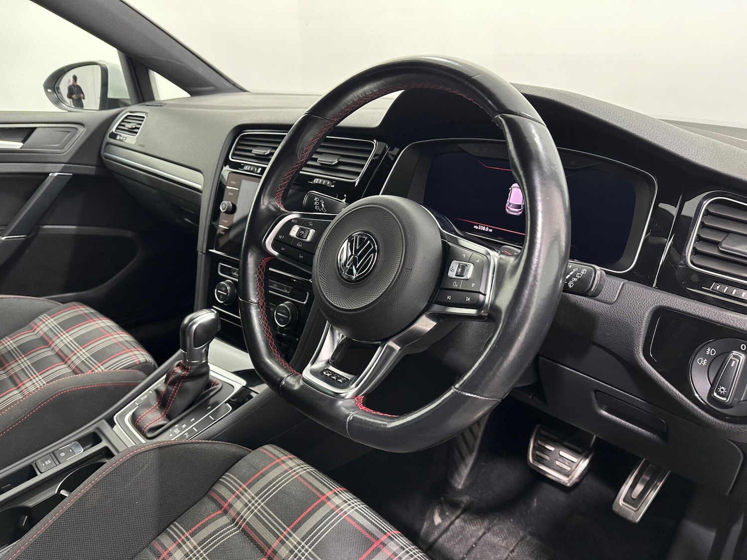 Used Volkswagen Golf for sale - 77994421: Photo 10