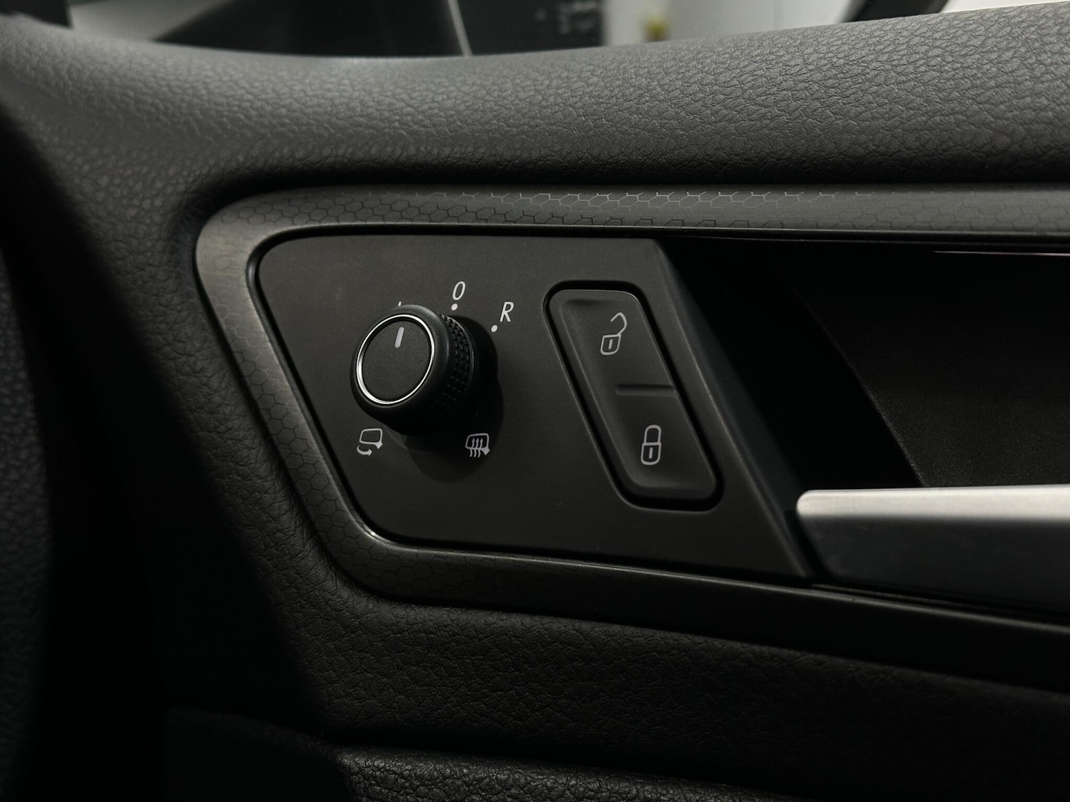 Used Volkswagen Golf for sale - 77994421: Photo 18