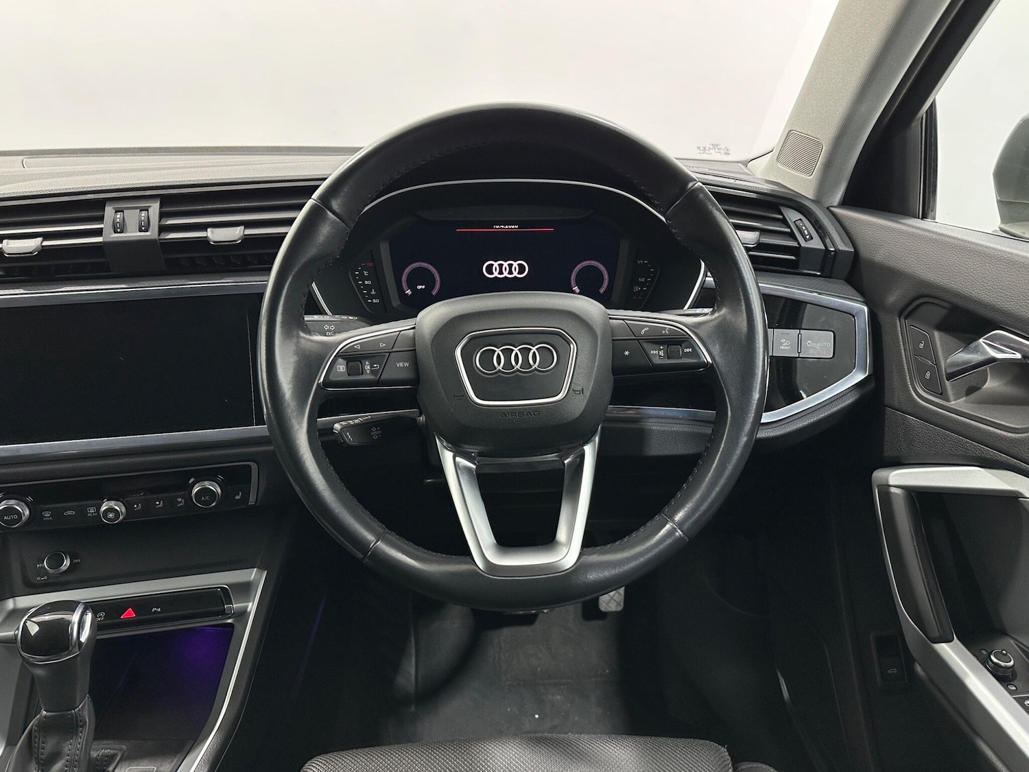 Used Audi Q3 2019 for sale - 78203920: Photo 13