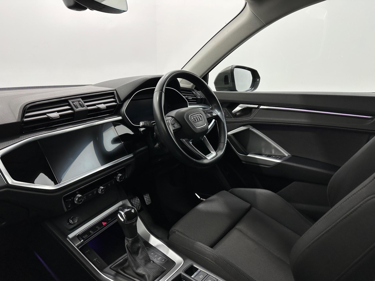 Used Audi Q3 2019 for sale - 78203920: Photo 31