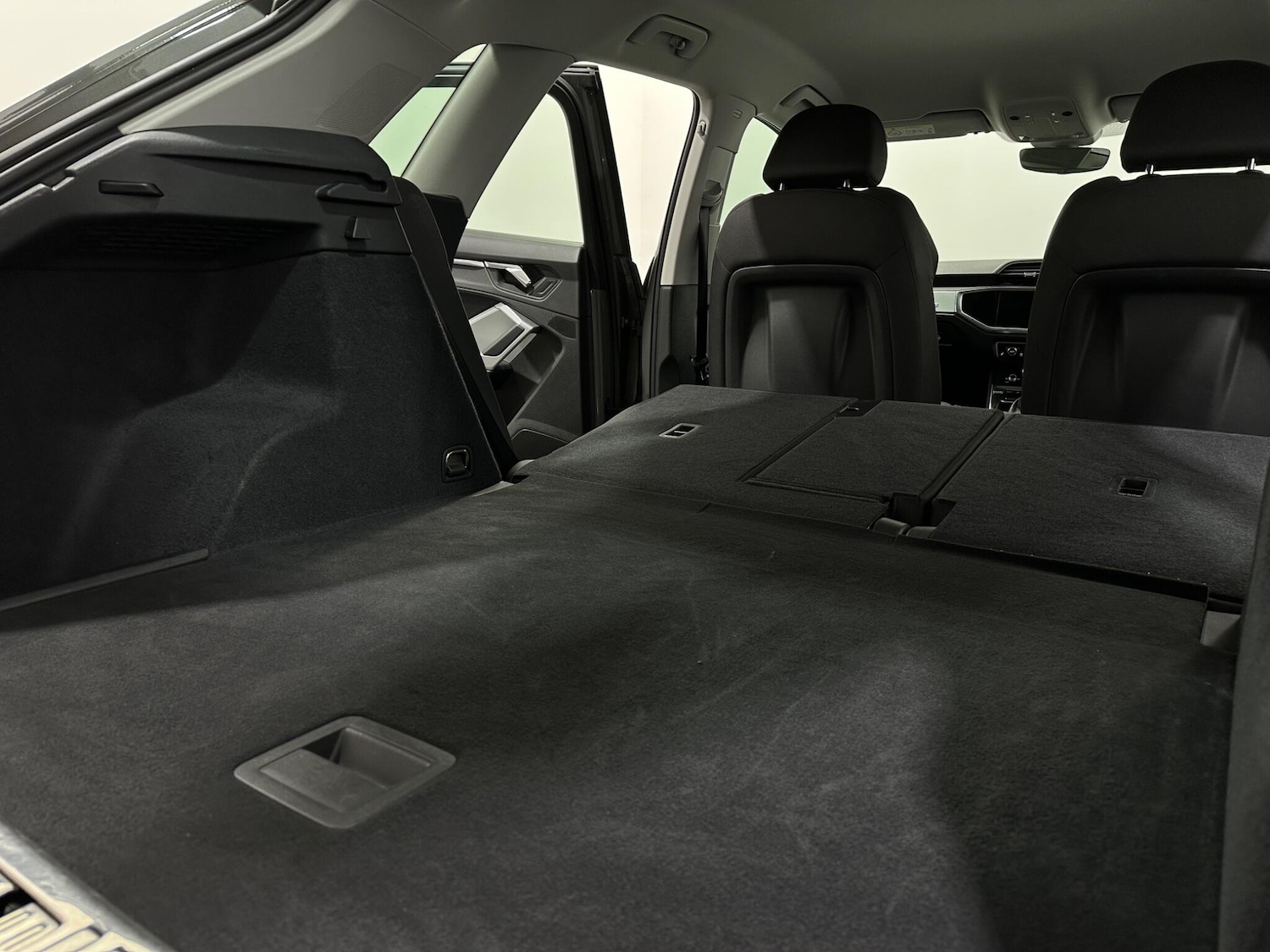 Used Audi Q3 2019 for sale - 78203920: Photo 45