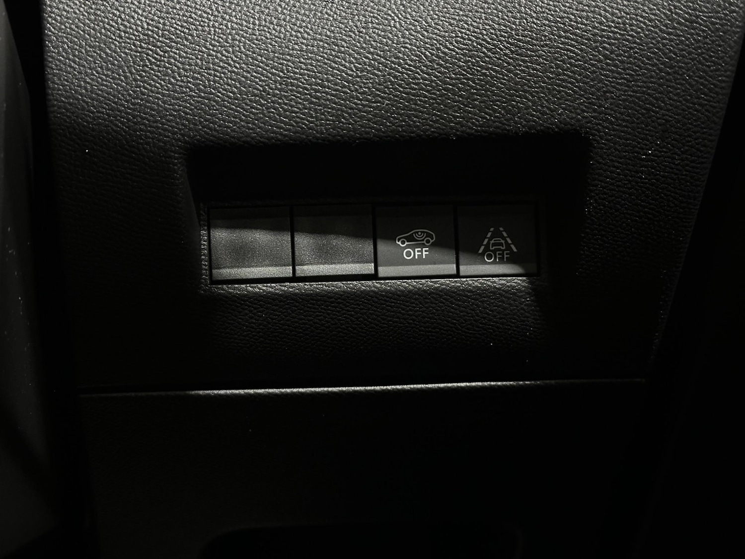 Used Peugeot 2008 2020 for sale - 76878524: Photo 17