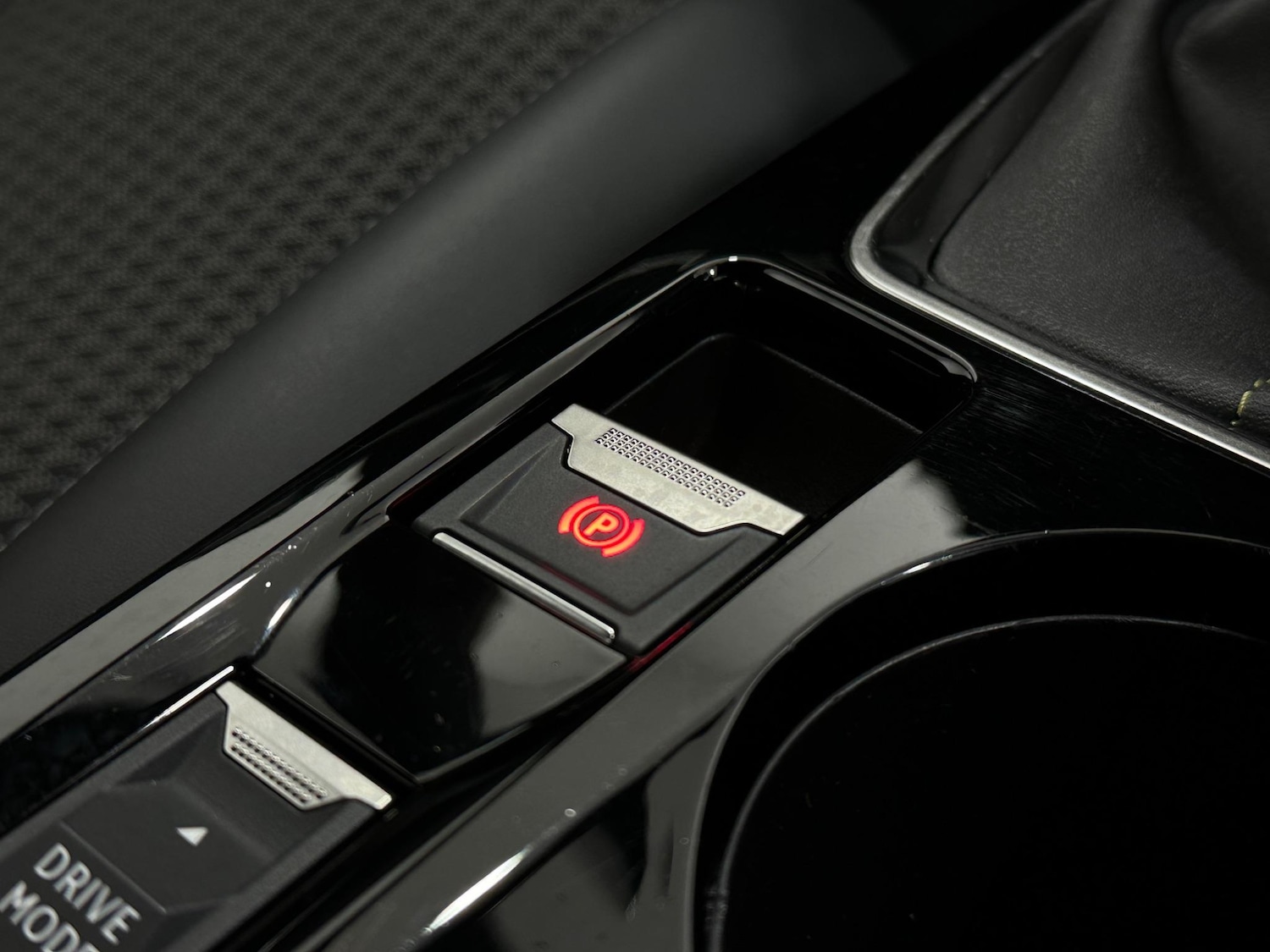 Used Peugeot 2008 2020 for sale - 76878524: Photo 20