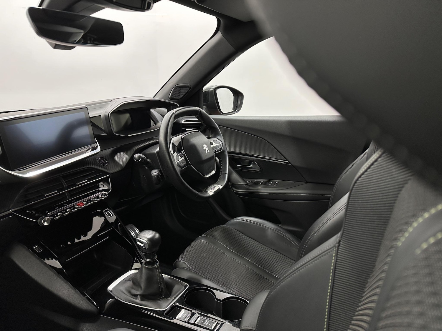 Used Peugeot 2008 2020 for sale - 76878524: Photo 31