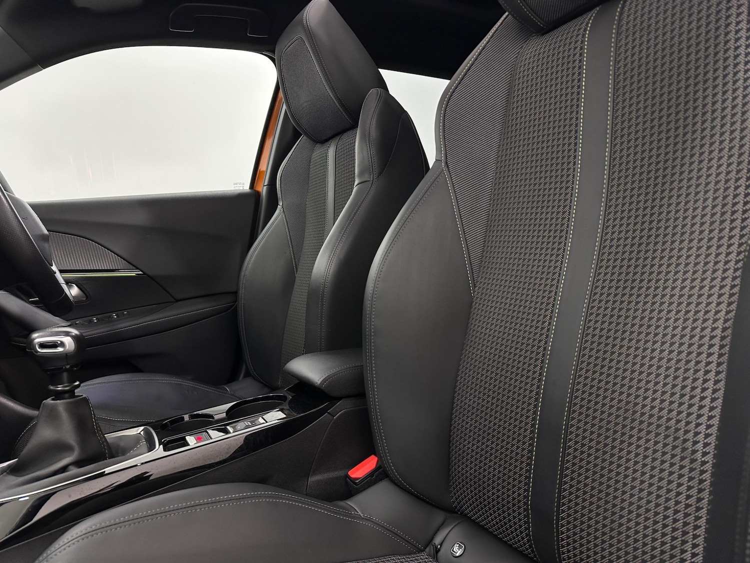 Used Peugeot 2008 2020 for sale - 76878524: Photo 37