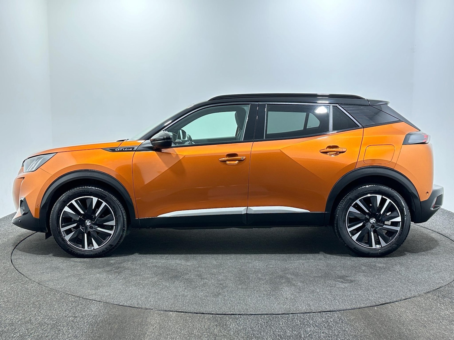 Used Peugeot 2008 2020 for sale - 76878524: Photo 5