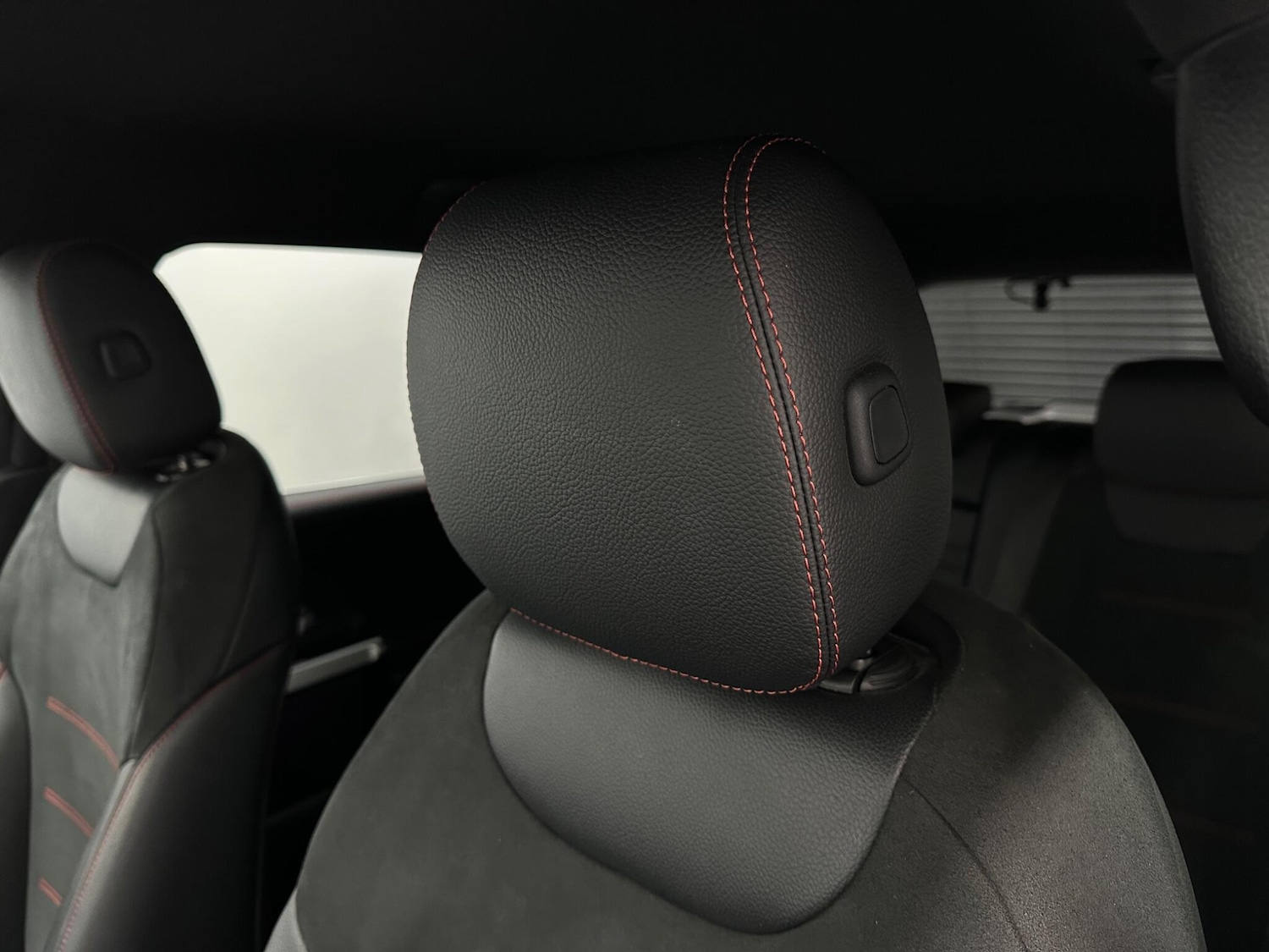 Used Mercedes-Benz GLB 2022 for sale - 76878480: Photo 36