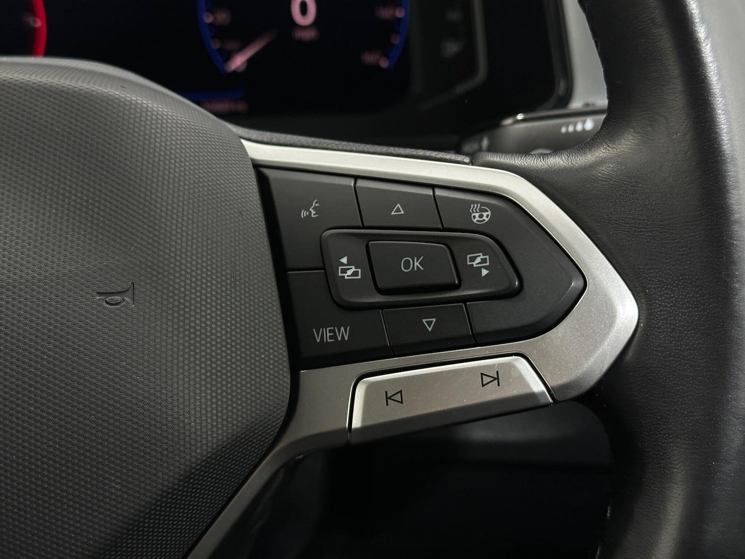 Used Volkswagen T-Roc 2022 for sale - 77202527: Photo 15