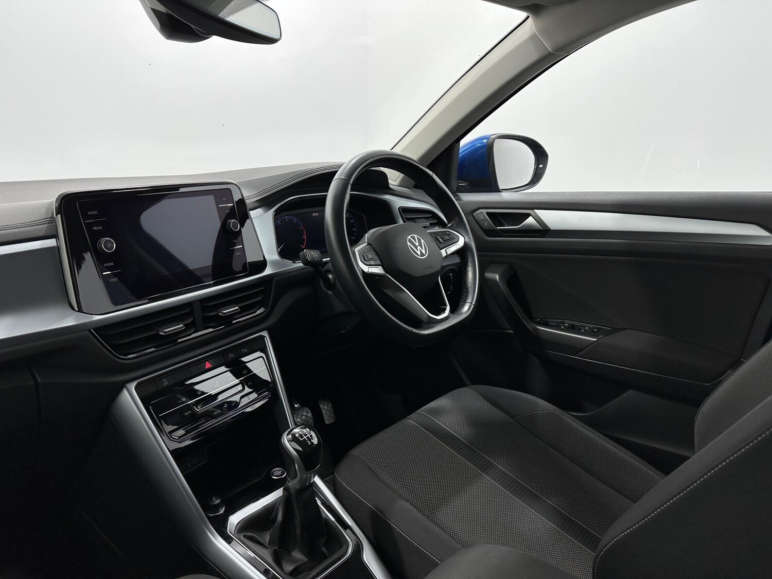 Used Volkswagen T-Roc 2022 for sale - 77202527: Photo 28