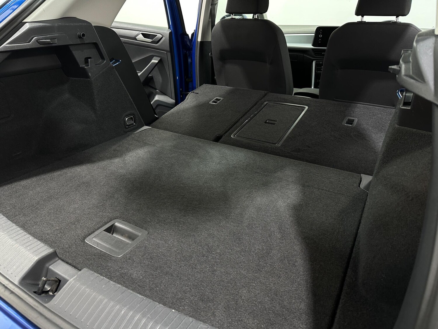 Used Volkswagen T-Roc 2022 for sale - 77202527: Photo 42