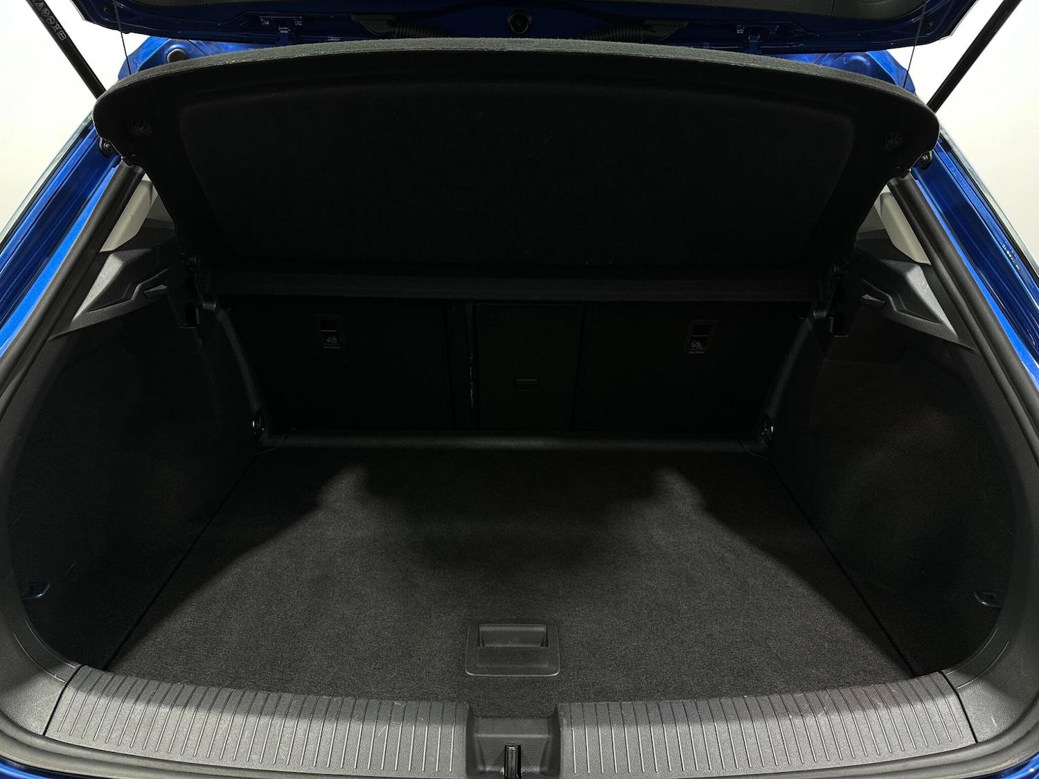 Used Volkswagen T-Roc 2022 for sale - 77202527: Photo 44