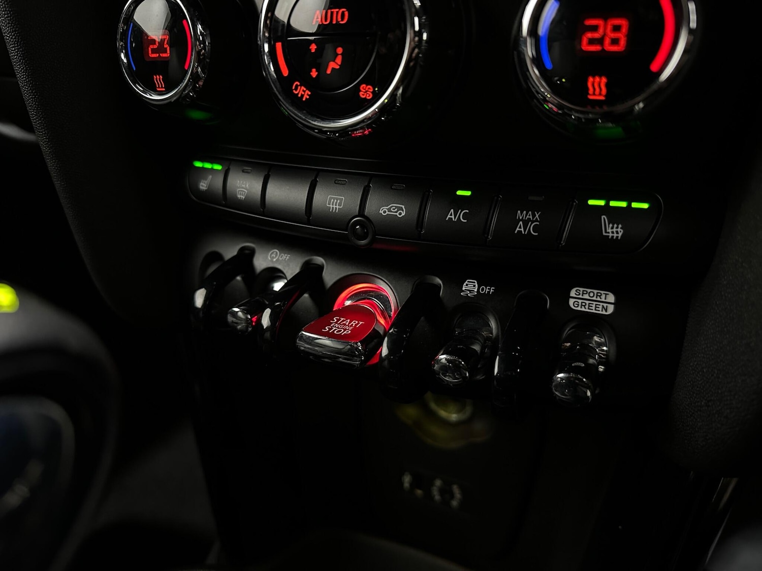 Used MINI Hatch 2018 for sale - 77120566: Photo 21