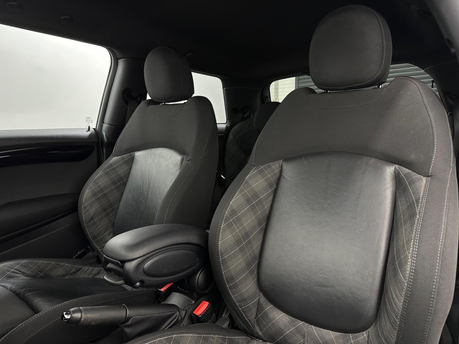 Used MINI Hatch 2018 for sale - 77120566: Photo 35