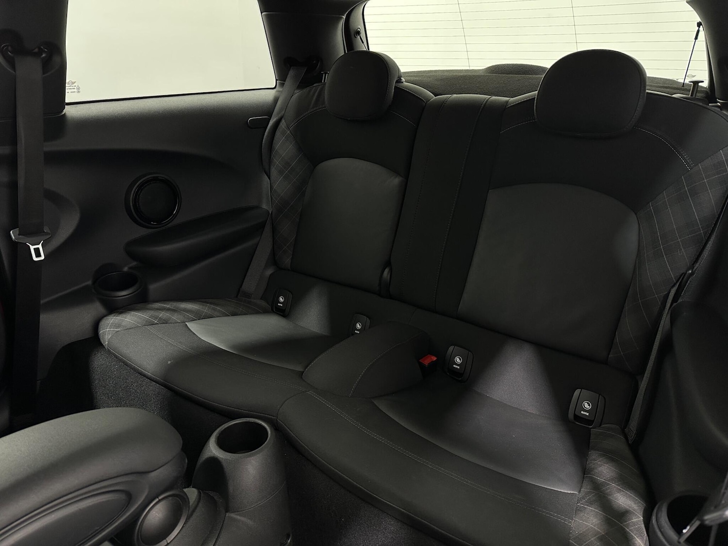 Used MINI Hatch 2018 for sale - 77120566: Photo 38