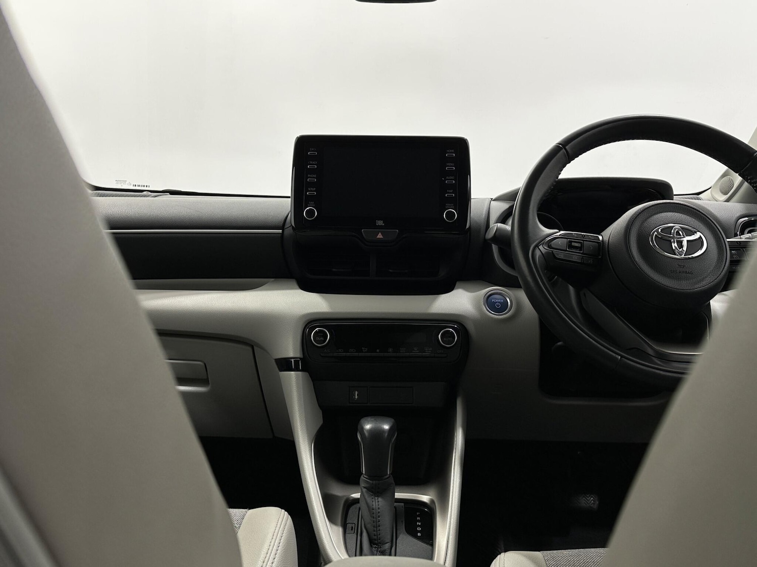 Used Toyota Yaris 2020 for sale - 77279364: Photo 19