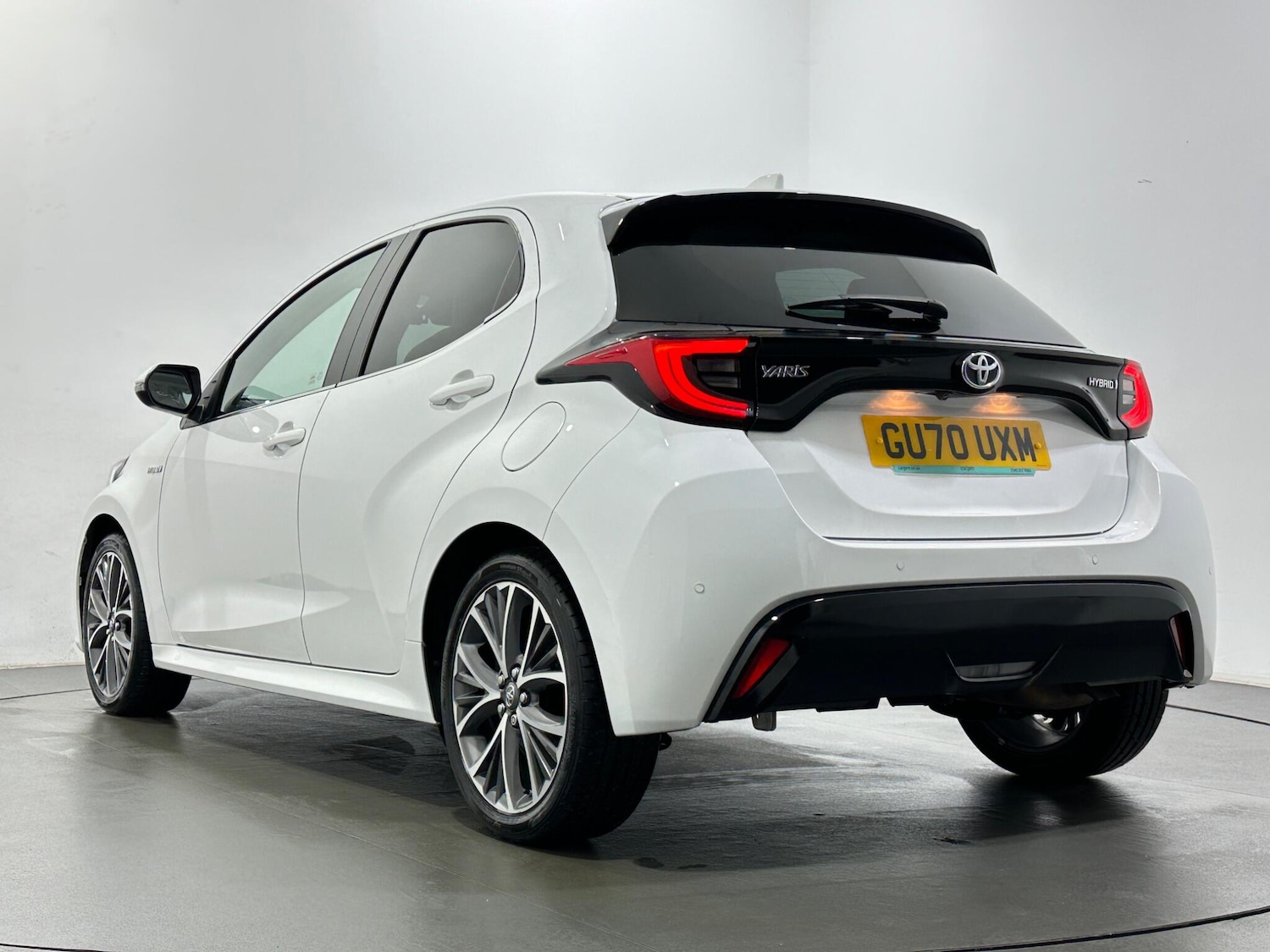 Used Toyota Yaris 2020 for sale - 77279364: Photo 46