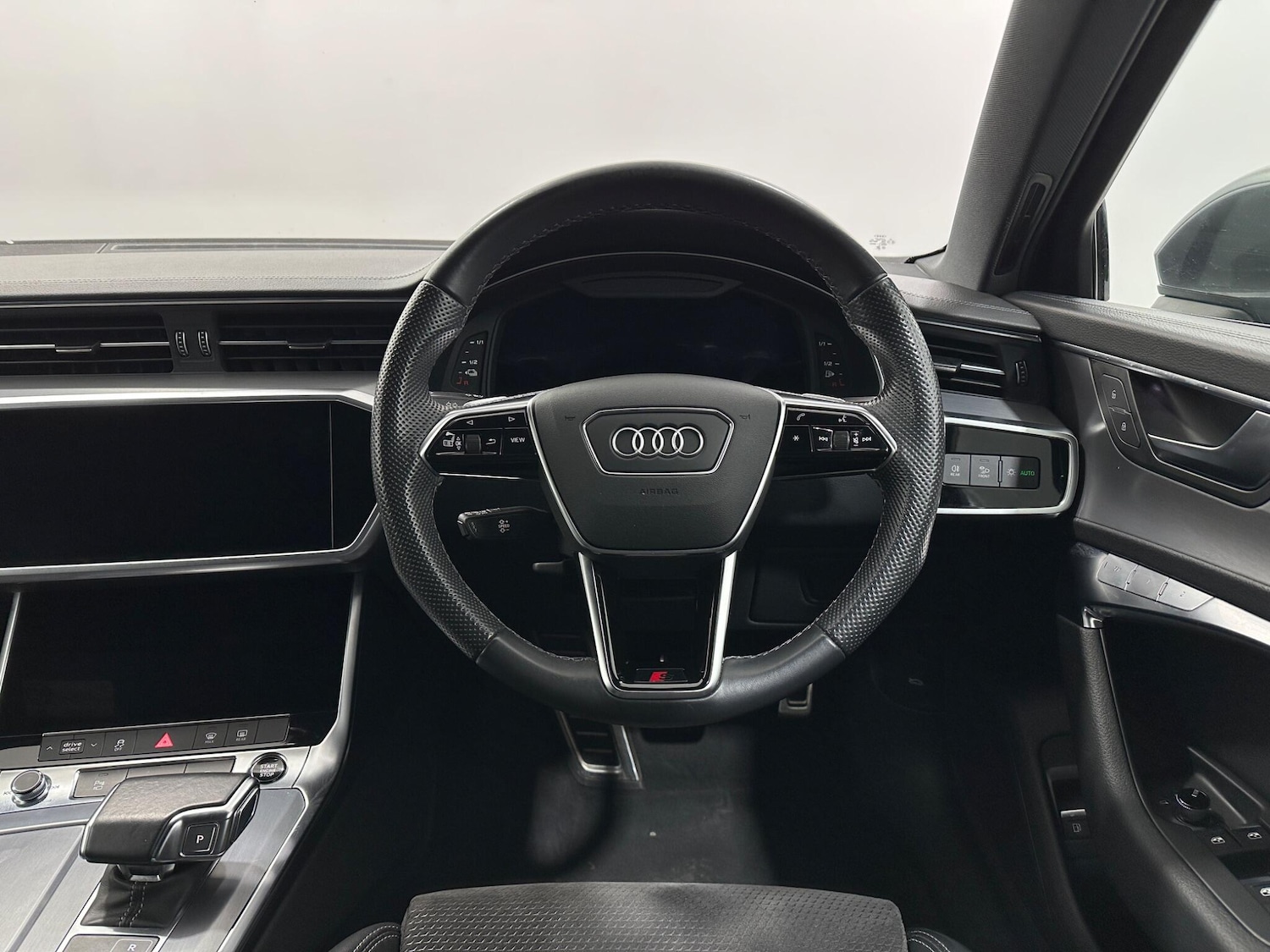 Used Audi A6 2021 for sale - 77163112: Photo 12