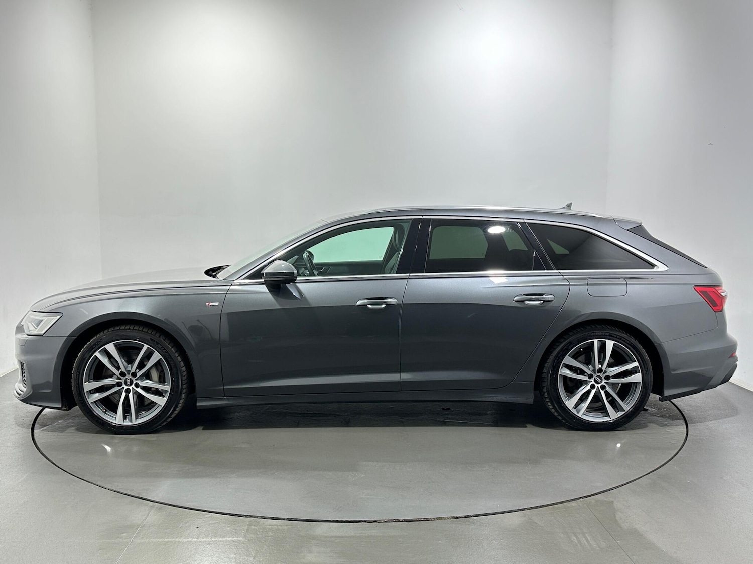 Used Audi A6 2021 for sale - 77163112: Photo 5