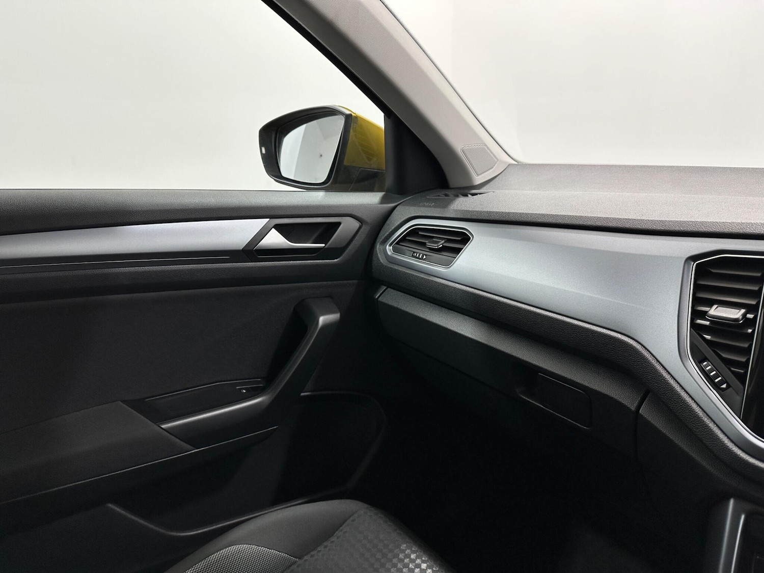 Used Volkswagen T-Roc 2021 for sale - 77624847: Photo 27