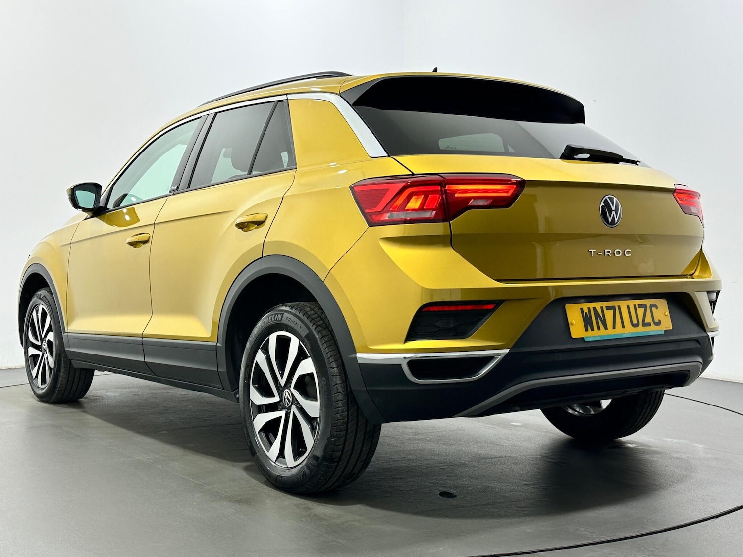 Used Volkswagen T-Roc 2021 for sale - 77624847: Photo 49