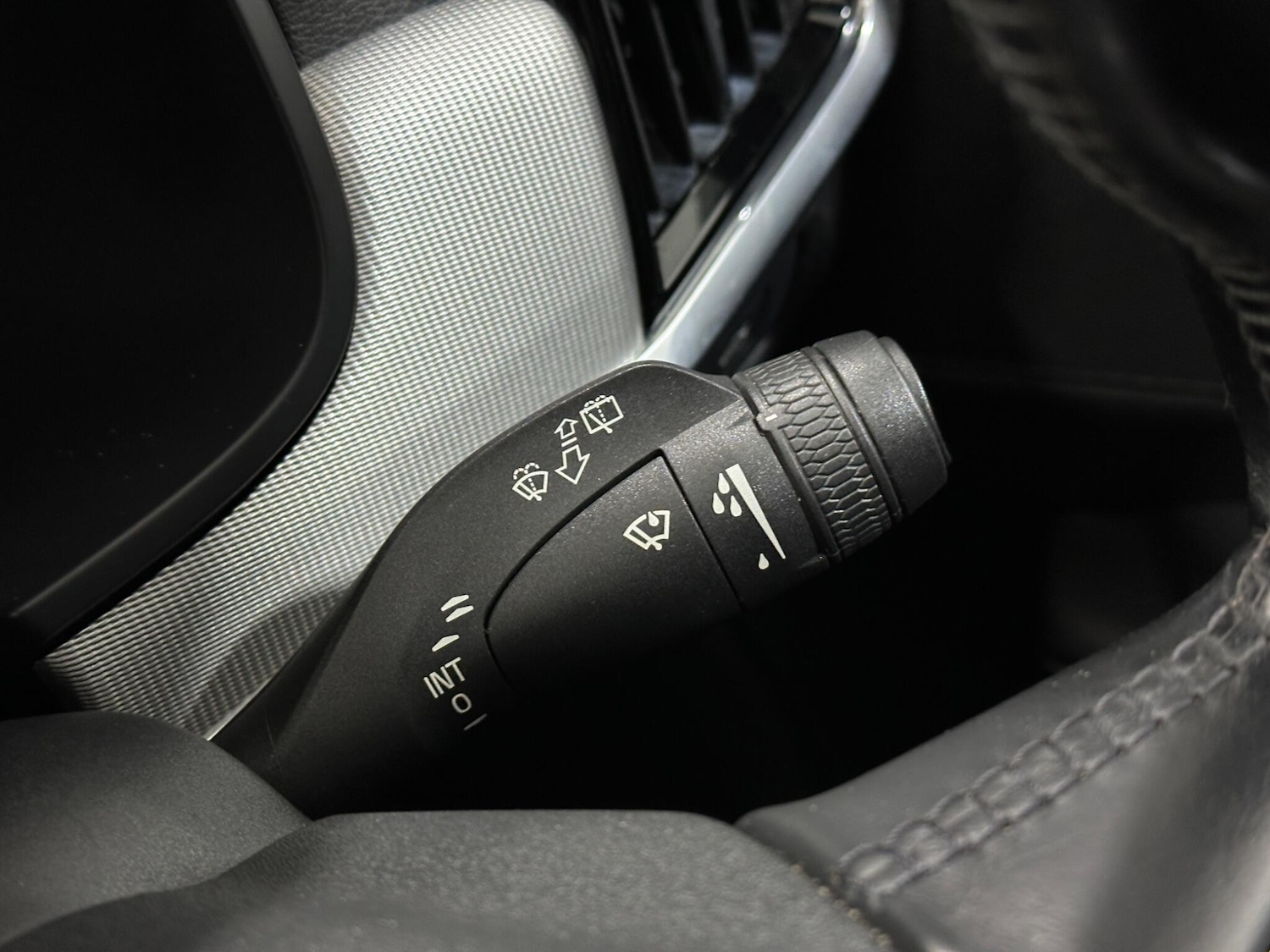 Used Volvo V90 2017 for sale - 77237721: Photo 16