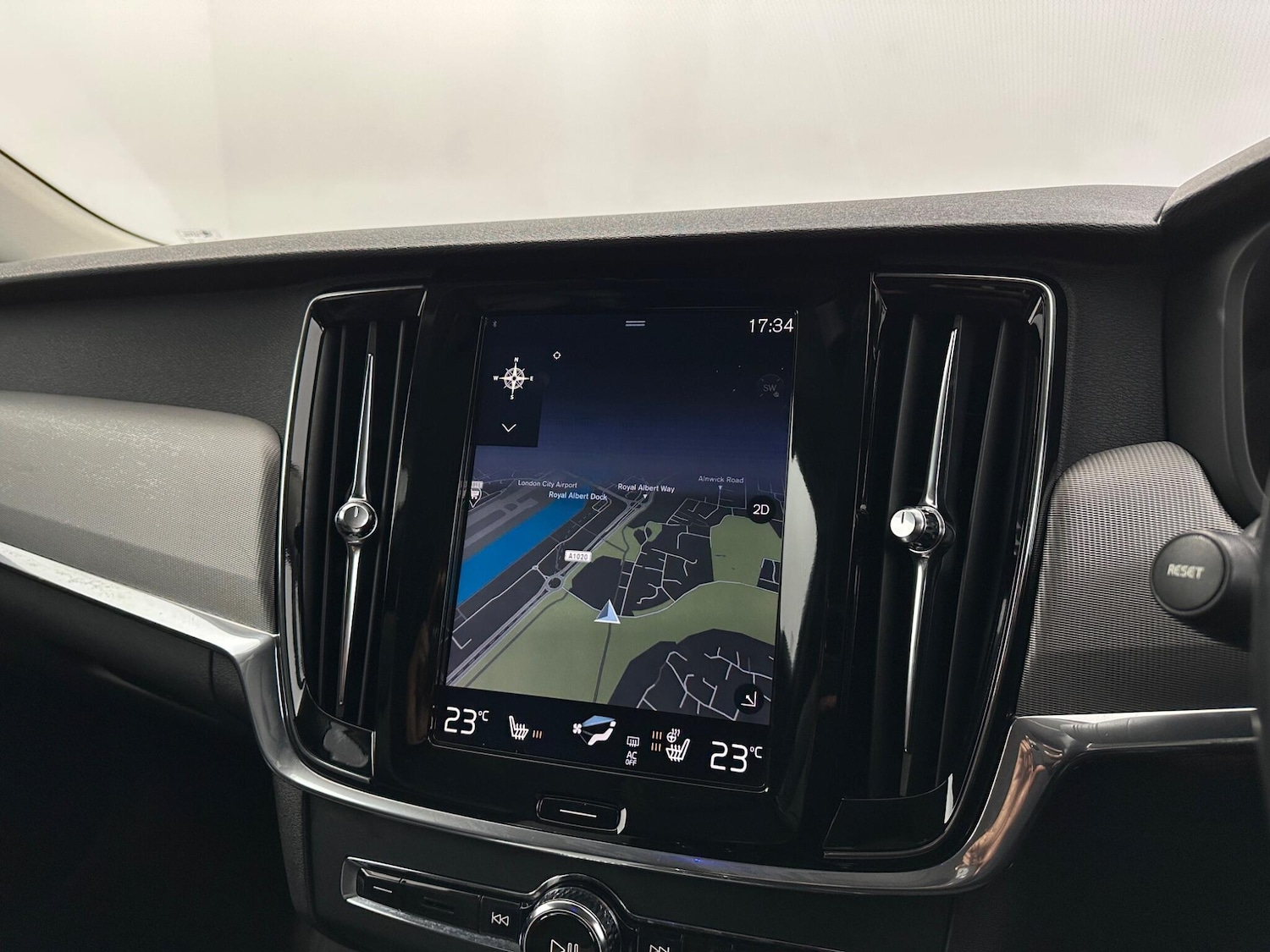 Used Volvo V90 2017 for sale - 77237721: Photo 20