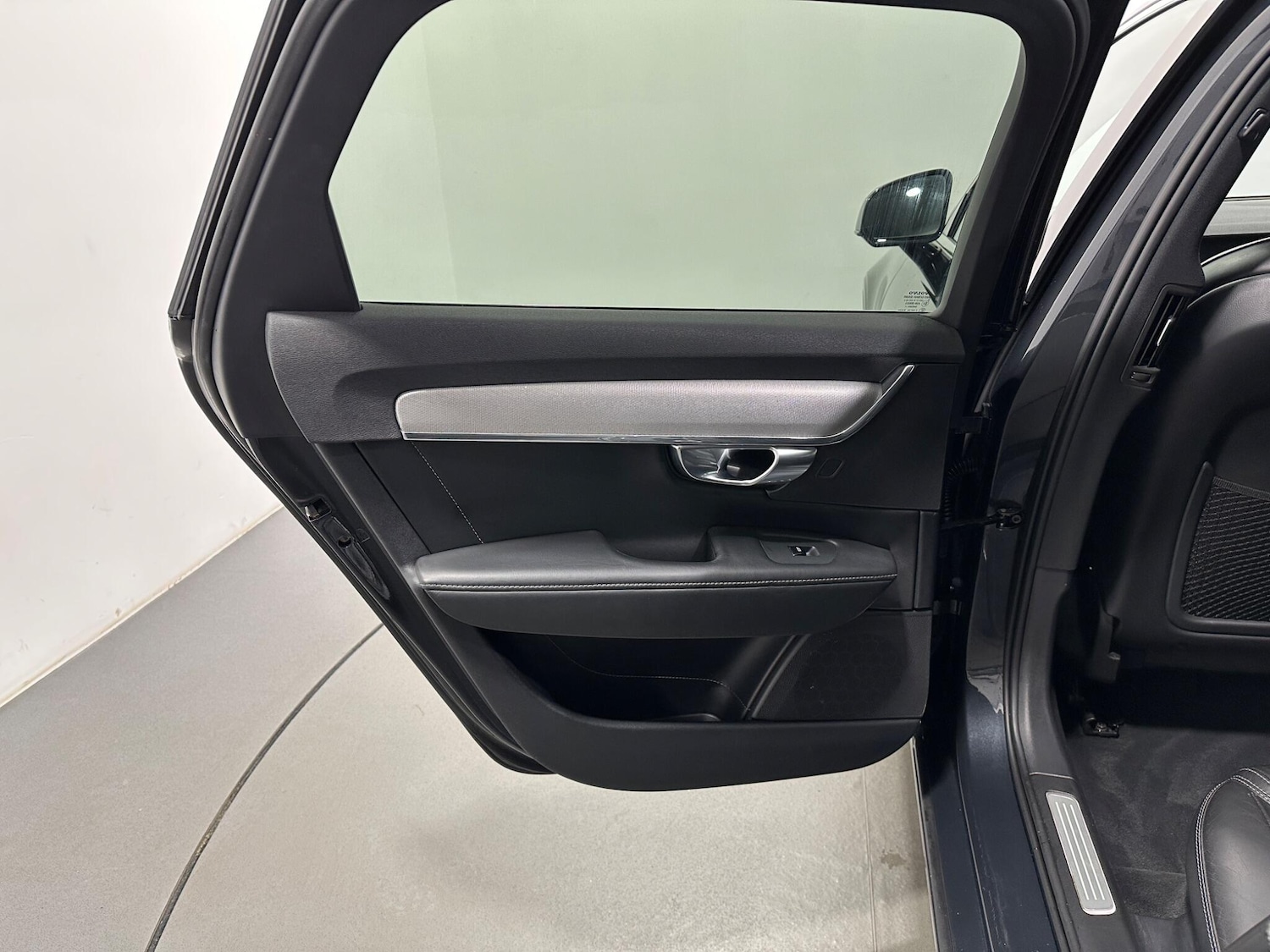 Used Volvo V90 2017 for sale - 77237721: Photo 38