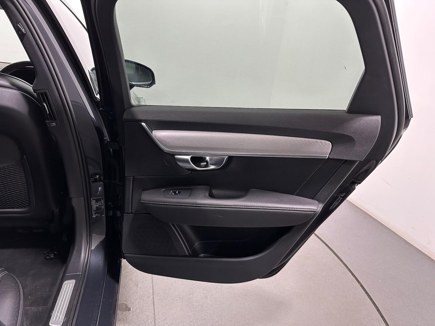 Used Volvo V90 2017 for sale - 77237721: Photo 41