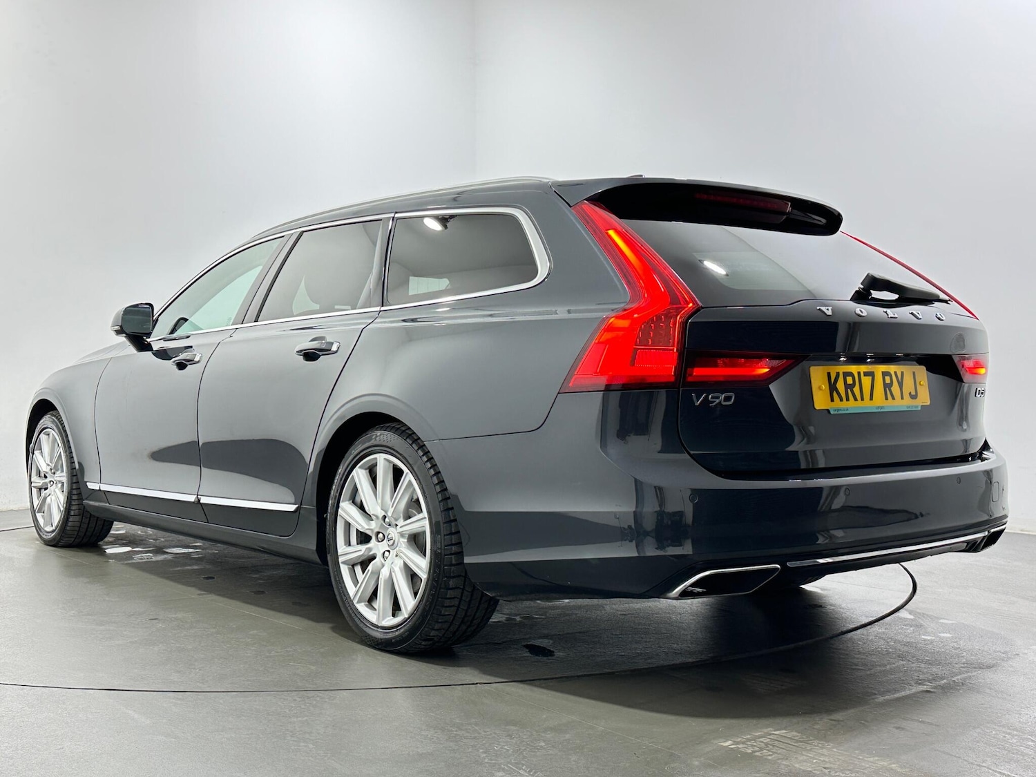 Used Volvo V90 2017 for sale - 77237721: Photo 46