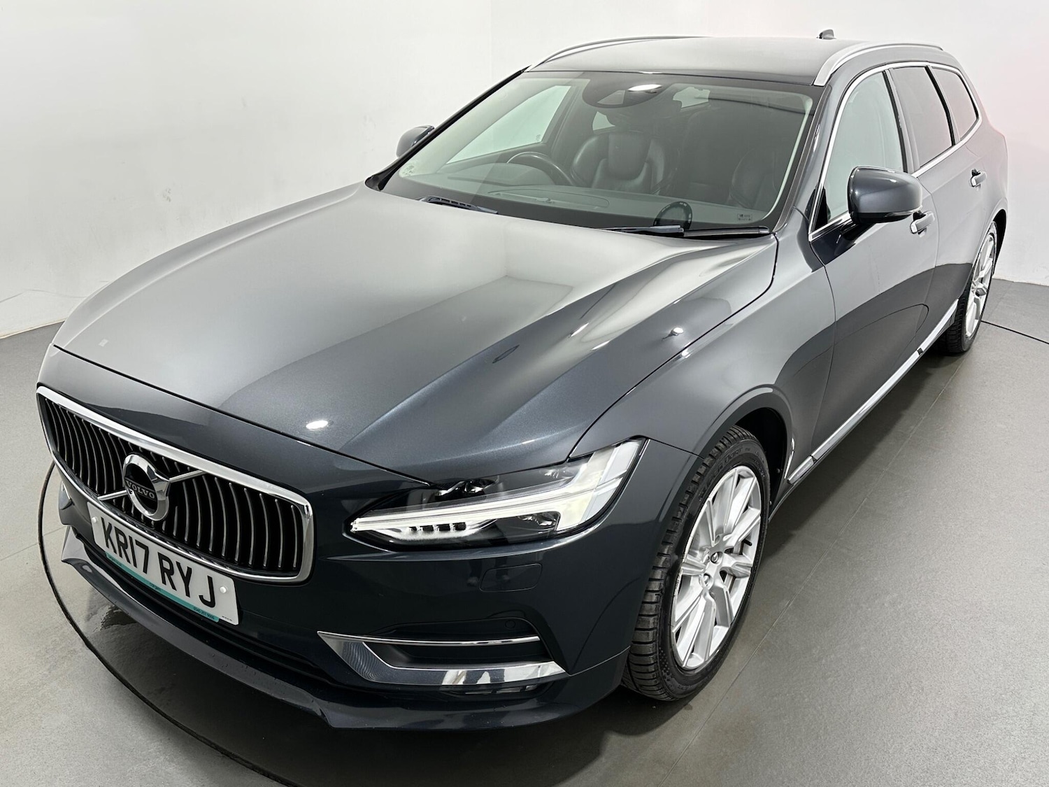 Used Volvo V90 2017 for sale - 77237721: Photo 51