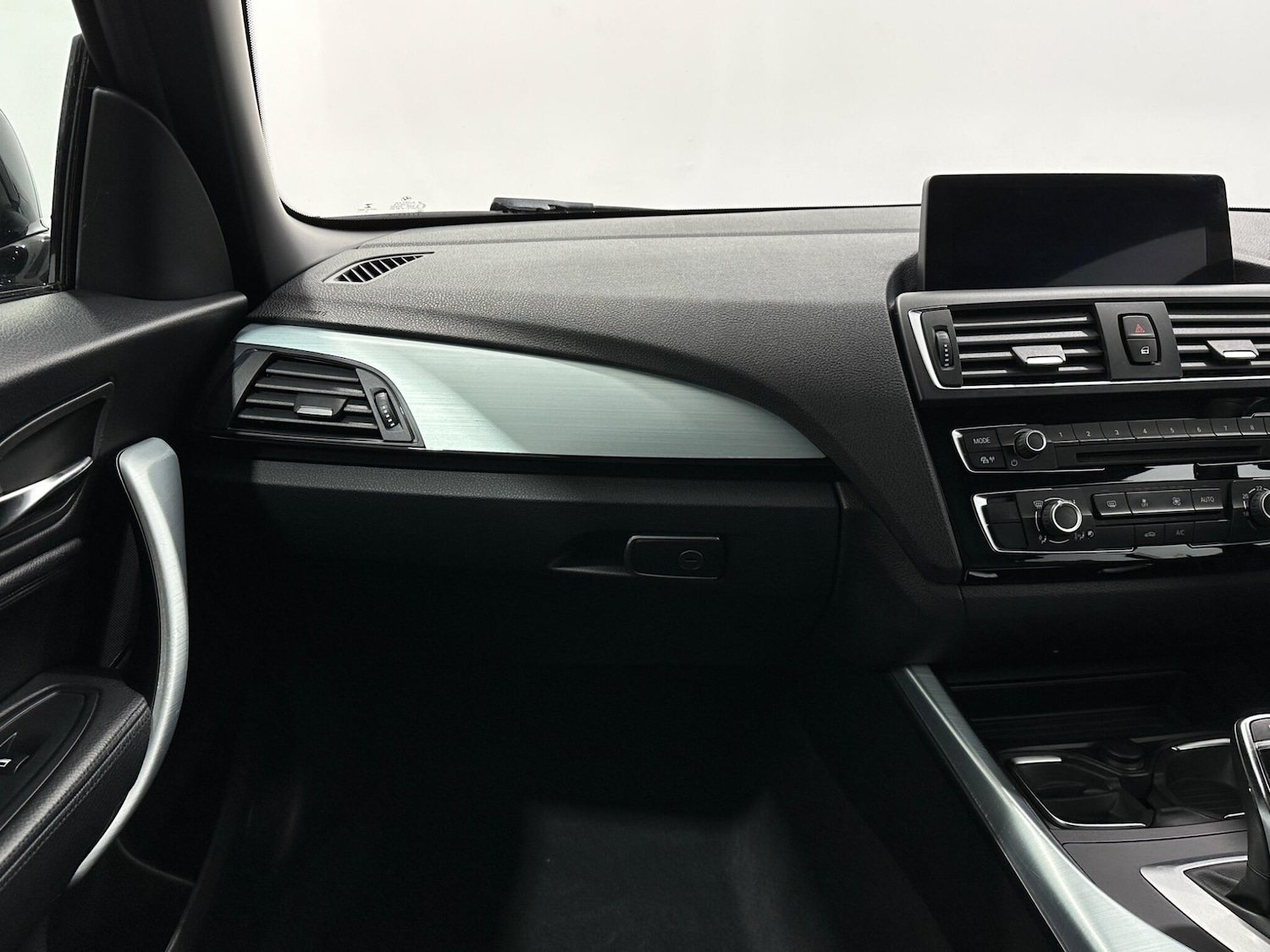 Used BMW 2 Series 2015 for sale - 76878542: Photo 26