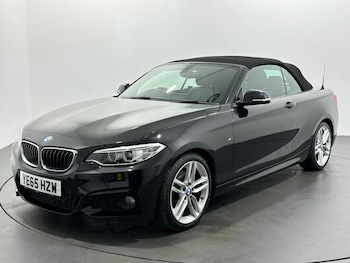 Used BMW 2 Series 2015 for sale - 76878542: Photo