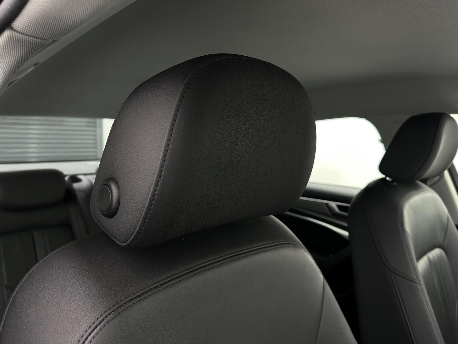 Used Audi A6 Saloon for sale - 77537376: Photo 33