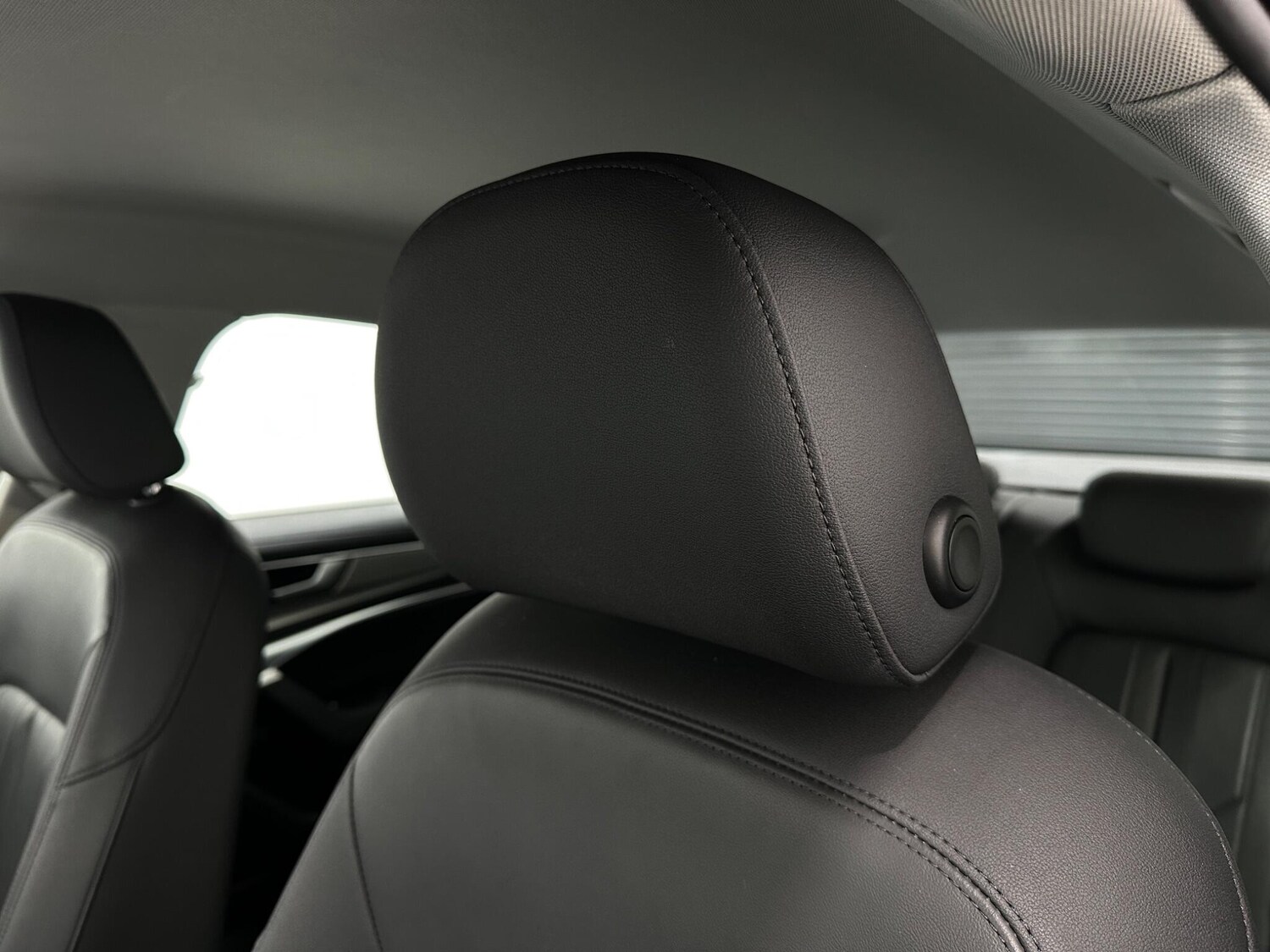 Used Audi A6 Saloon for sale - 77537376: Photo 37