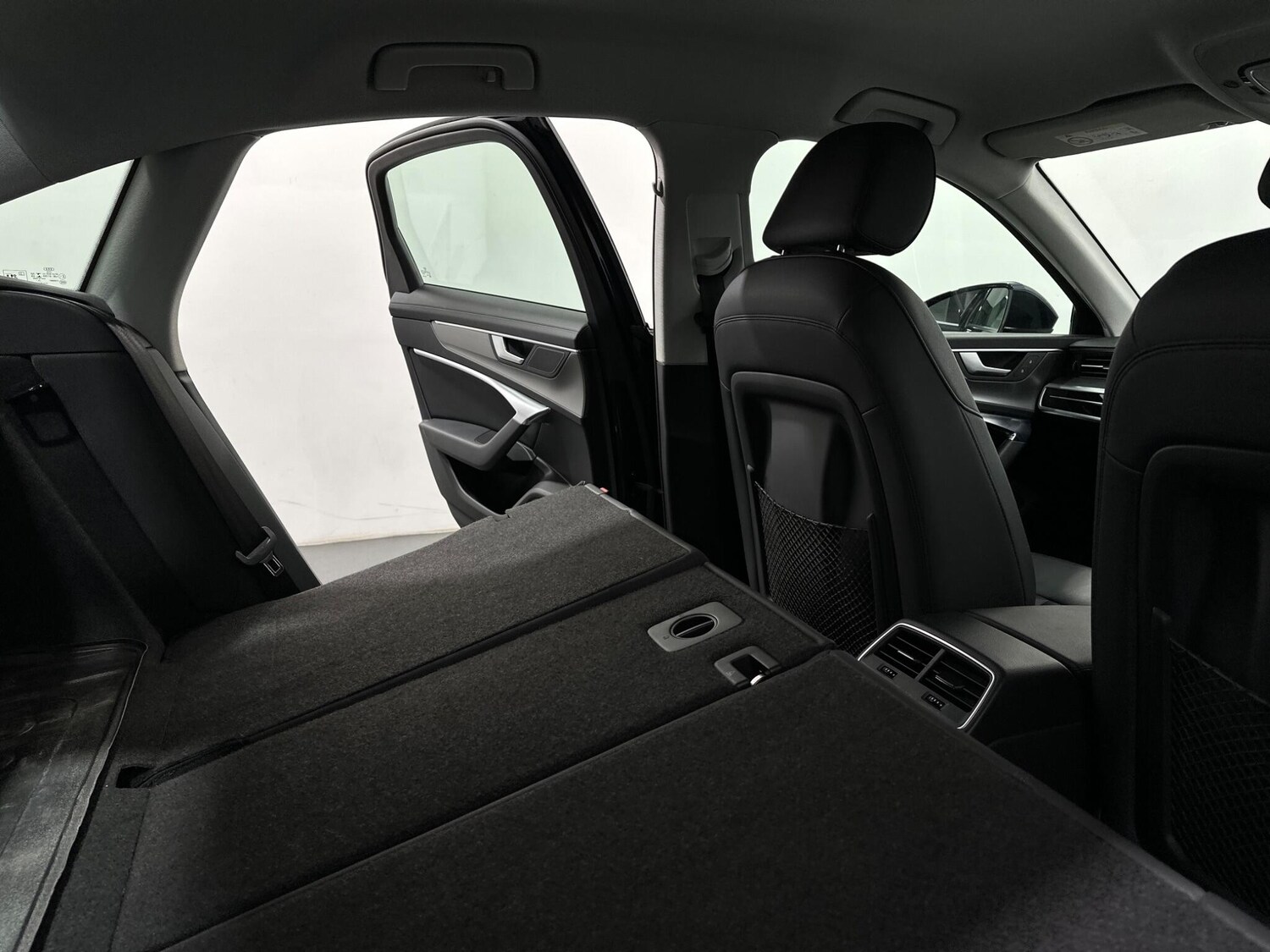 Used Audi A6 Saloon for sale - 77537376: Photo 47