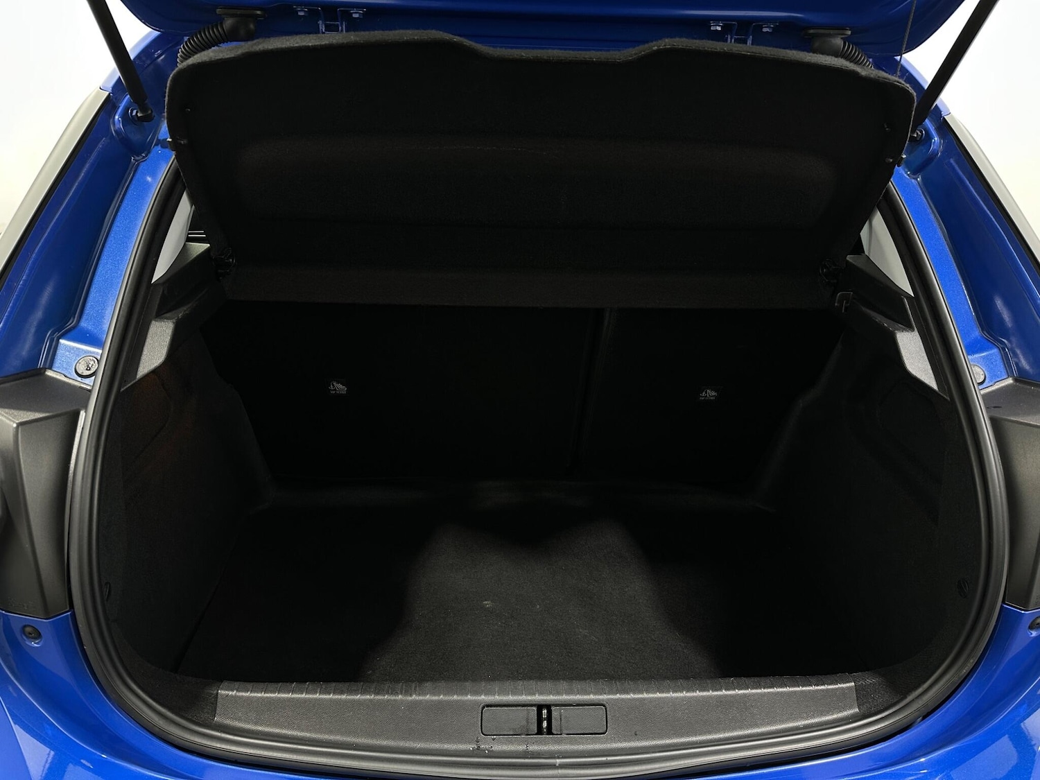 Used Vauxhall Corsa 2021 for sale - 76878957: Photo 44