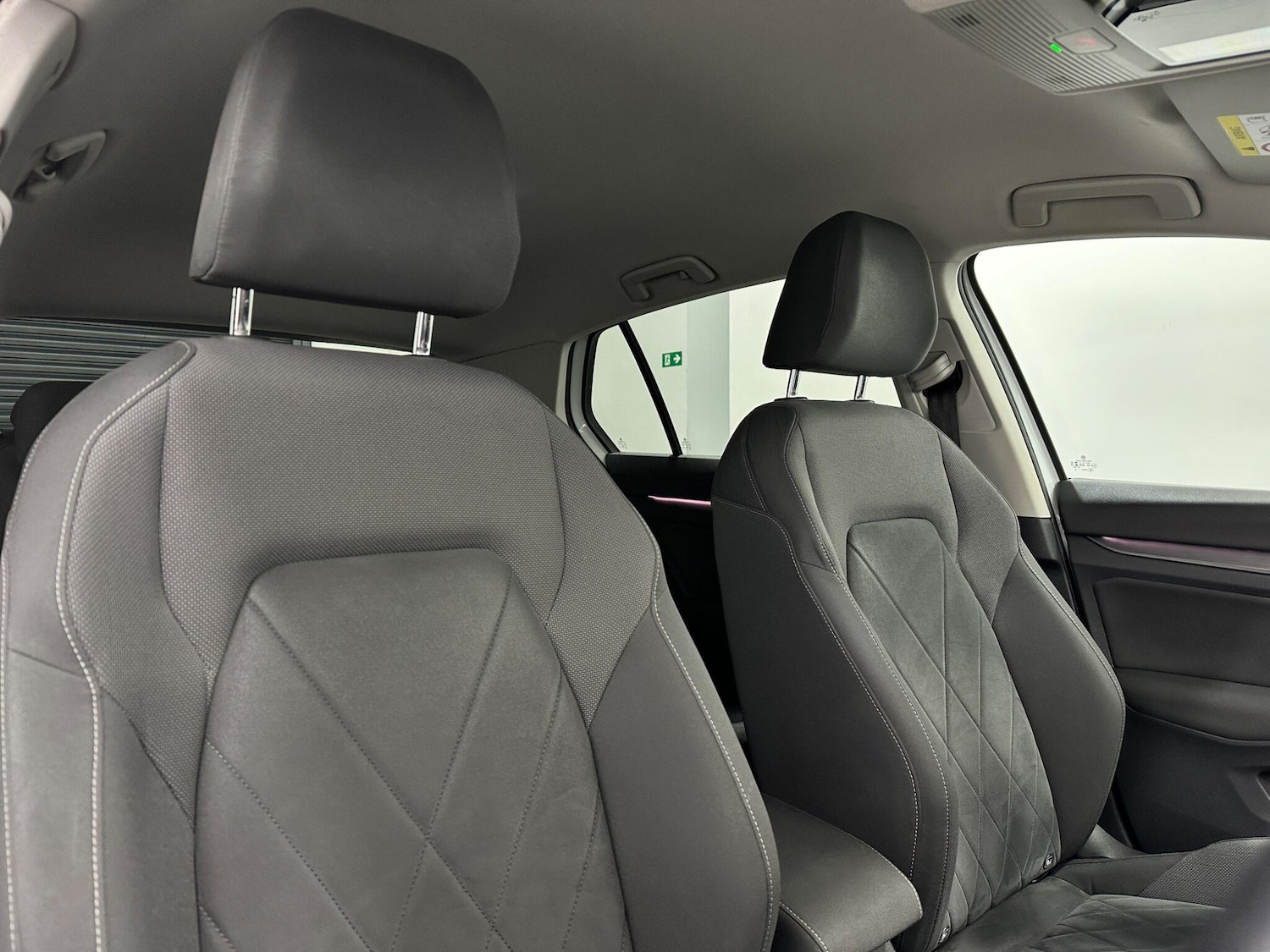 Used Volkswagen Golf 2020 for sale - 77892668: Photo 33