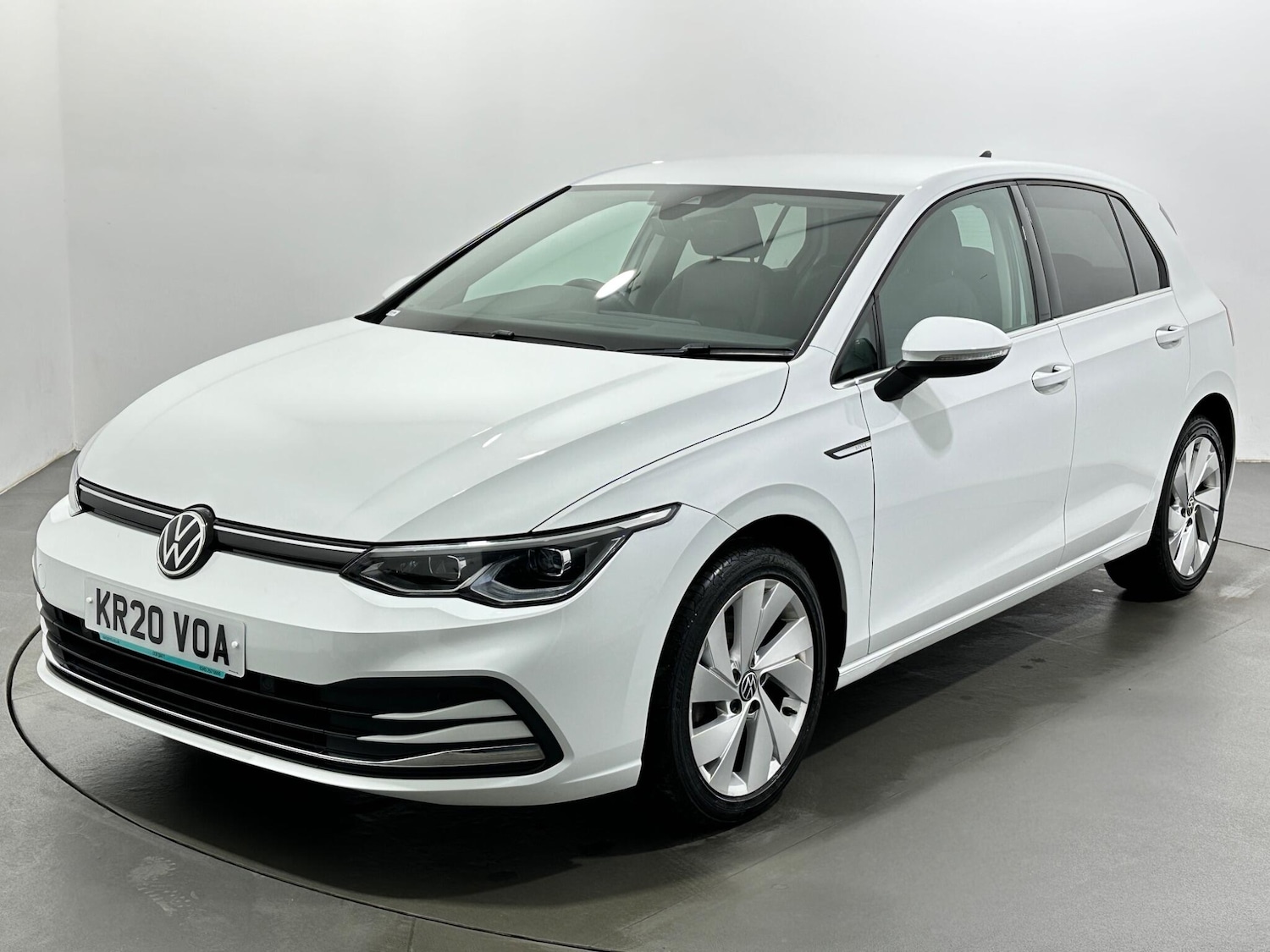 Used Volkswagen Golf 2020 for sale - 77892668: Photo 4