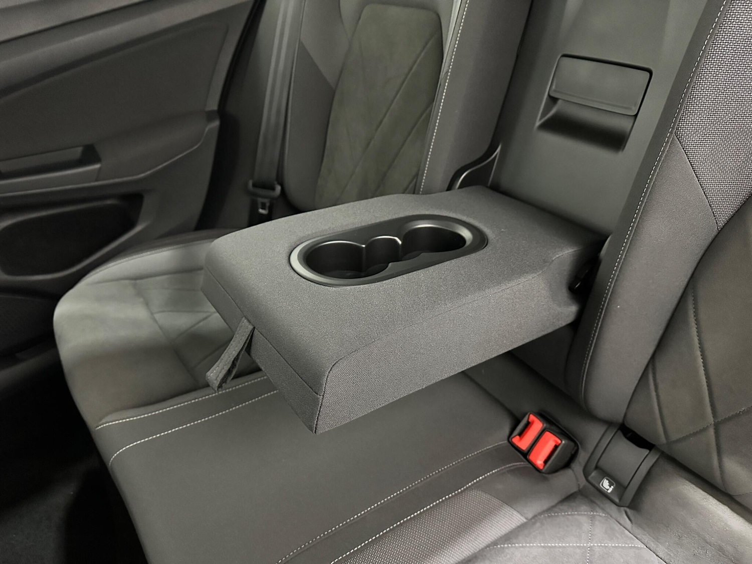 Used Volkswagen Golf 2020 for sale - 77892668: Photo 40