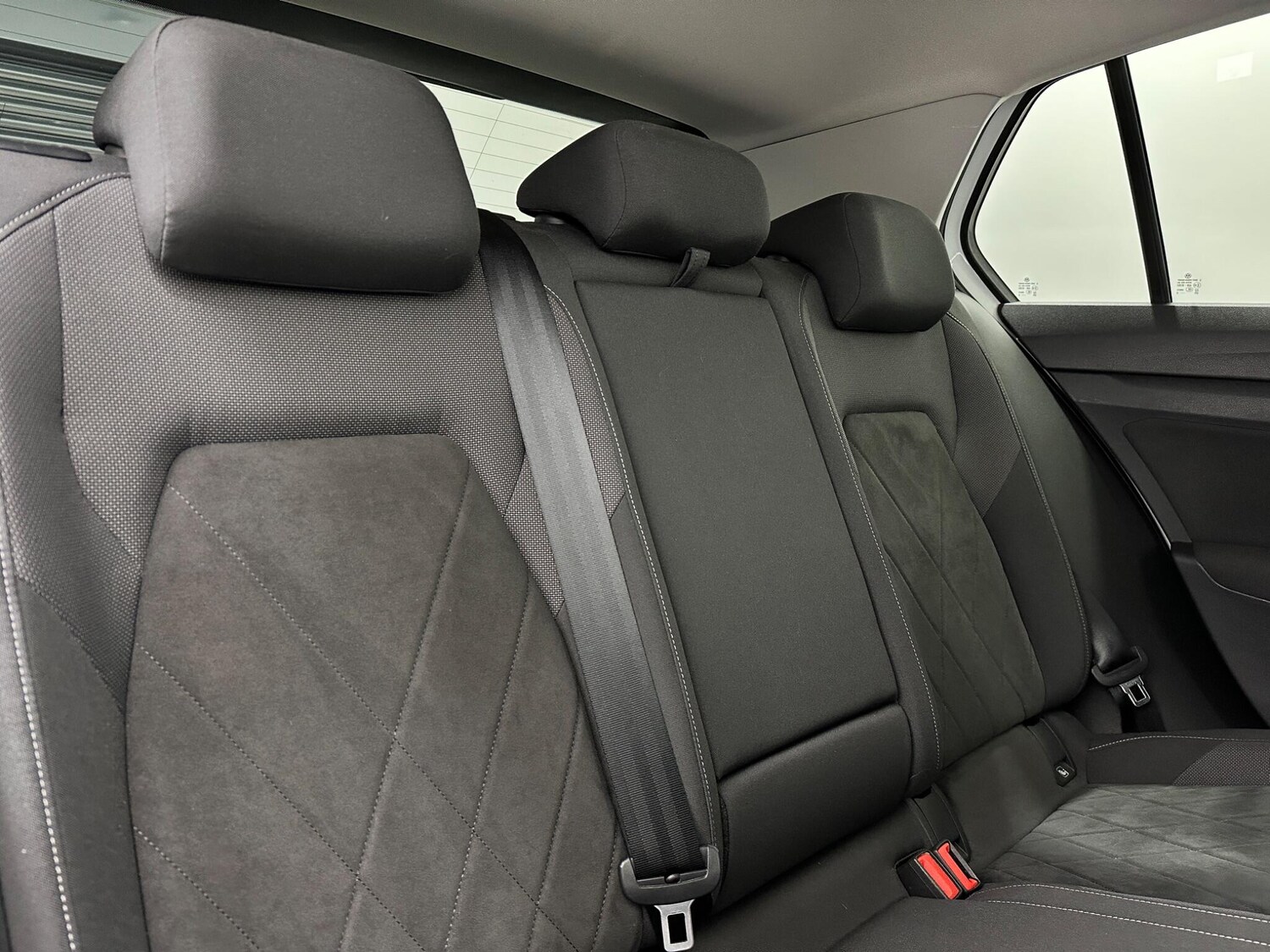 Used Volkswagen Golf 2020 for sale - 77892668: Photo 44