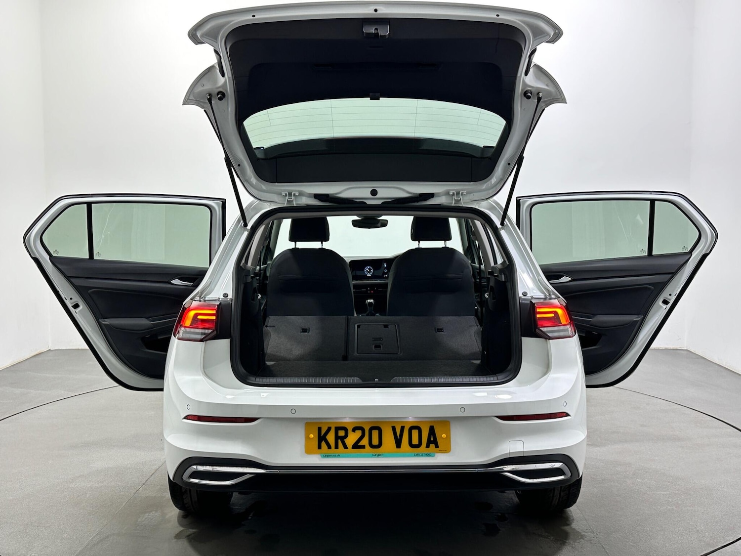 Used Volkswagen Golf 2020 for sale - 77892668: Photo 46