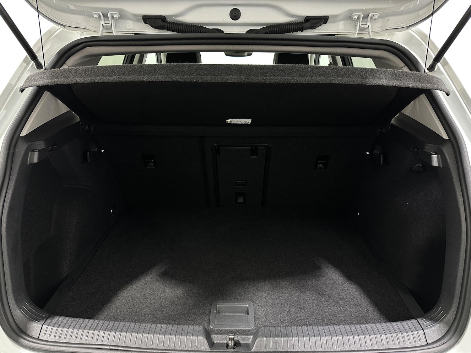 Used Volkswagen Golf 2020 for sale - 77892668: Photo 49