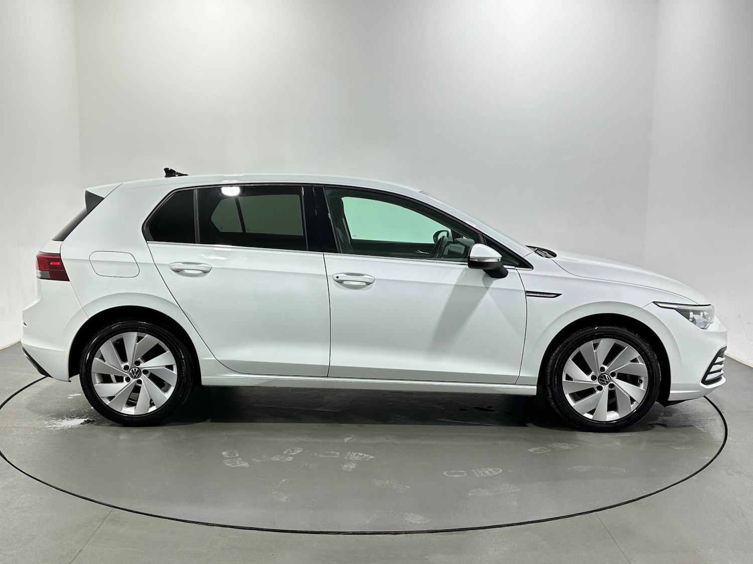 Used Volkswagen Golf 2020 for sale - 77892668: Photo 9